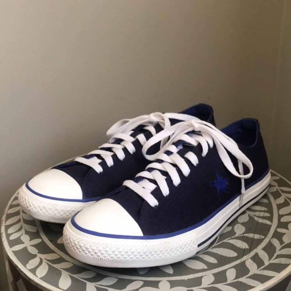 Converse One Star Blue Sneakers sz 7.5